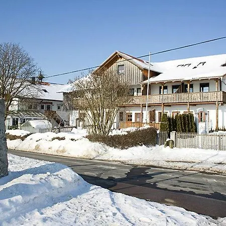 Am Rueckerlhof شقة *